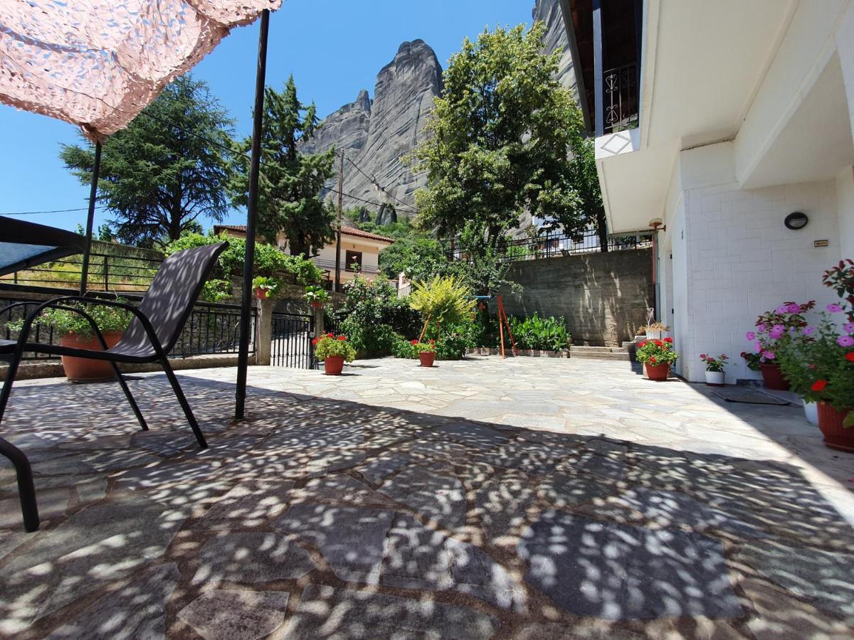 Homel Rocks -Elegant Apt 2Bd -Amazing Garden View Kalampaka Exteriör bild
